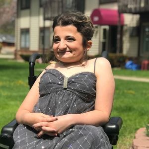 Meet your Posher, Carolyn